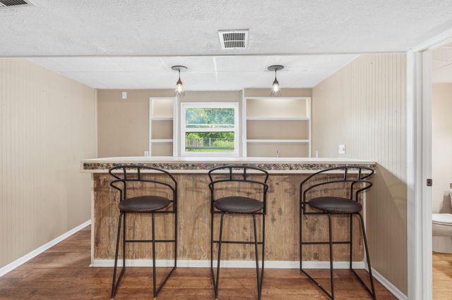 9371 N 408 E, Lake Village, IN 46349
