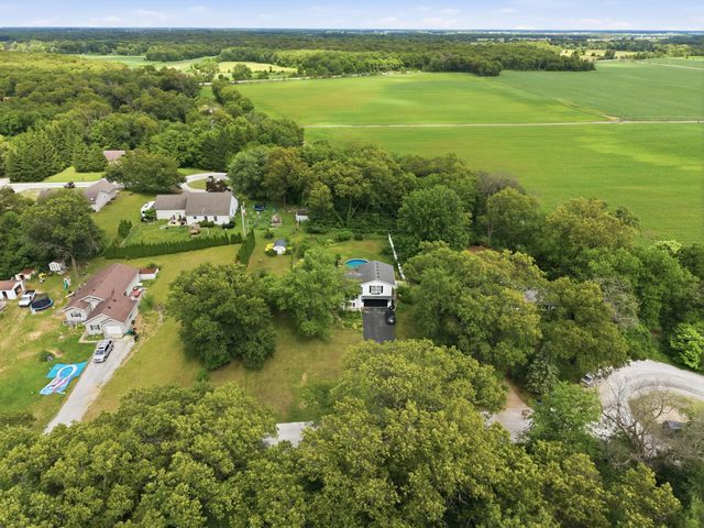 9371 N 408 E, Lake Village, IN 46349