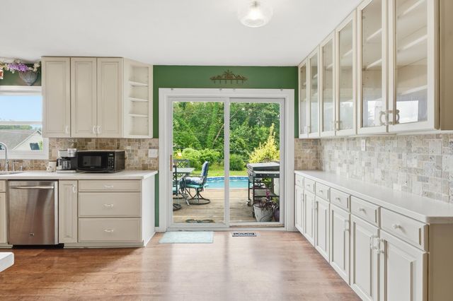 9371 N 408 E, Lake Village, IN 46349