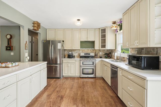 9371 N 408 E, Lake Village, IN 46349