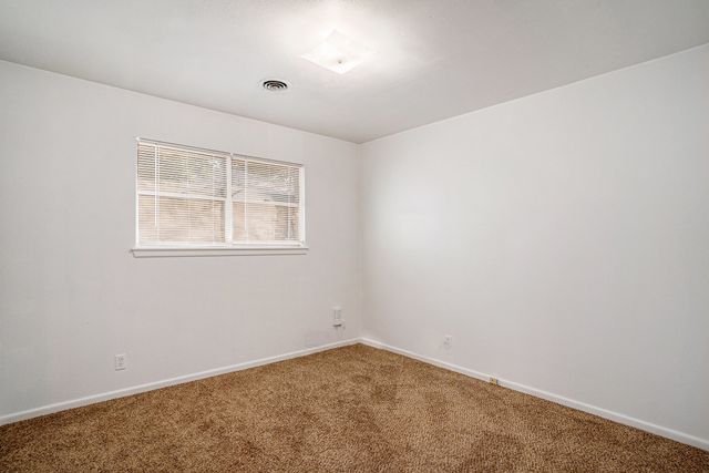 312 Stroud Street, Cleburne, TX 76033