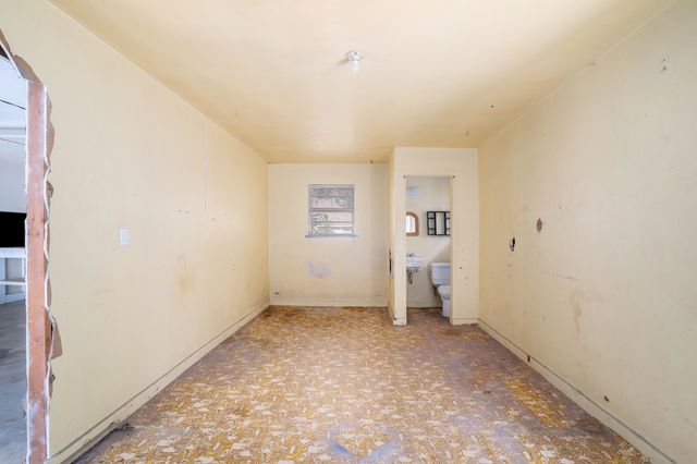 312 Stroud Street, Cleburne, TX 76033