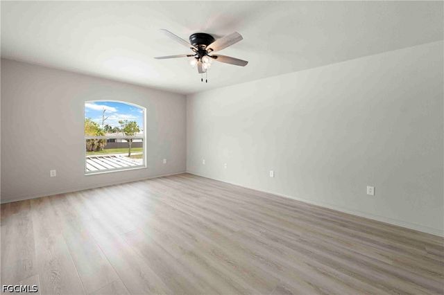 4520 Skyline BLVD 201, Cape Coral, FL 33914