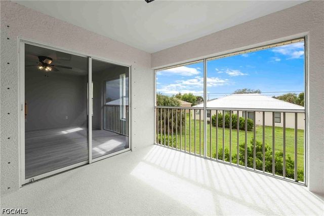 4520 Skyline BLVD 201, Cape Coral, FL 33914