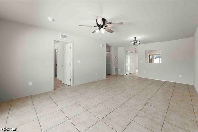 4520 Skyline BLVD 201, Cape Coral, FL 33914