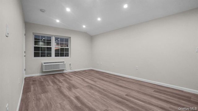 955 E 229th Street, Bronx, NY 10466