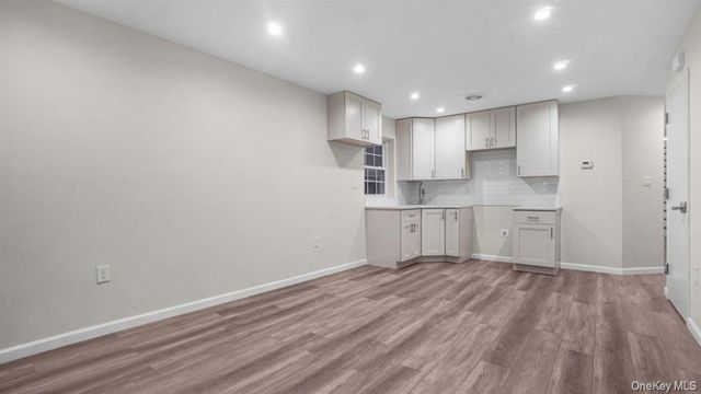 955 E 229th Street, Bronx, NY 10466