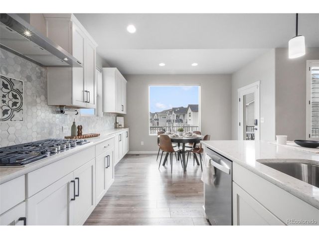 2573 Lakes Edge Dr, Monument, CO 80132