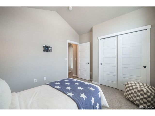 2573 Lakes Edge Dr, Monument, CO 80132