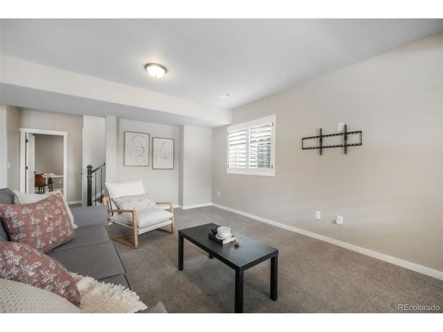 2573 Lakes Edge Dr, Monument, CO 80132