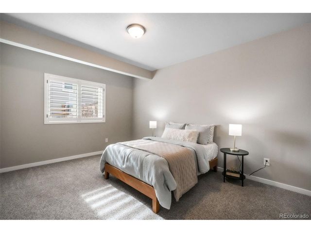 2573 Lakes Edge Dr, Monument, CO 80132