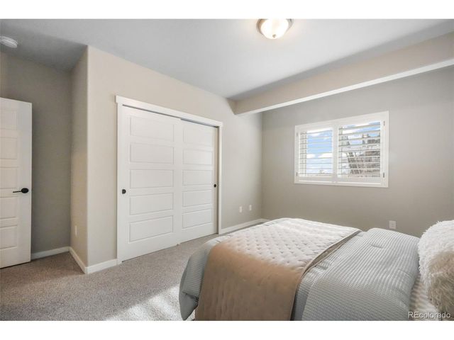 2573 Lakes Edge Dr, Monument, CO 80132