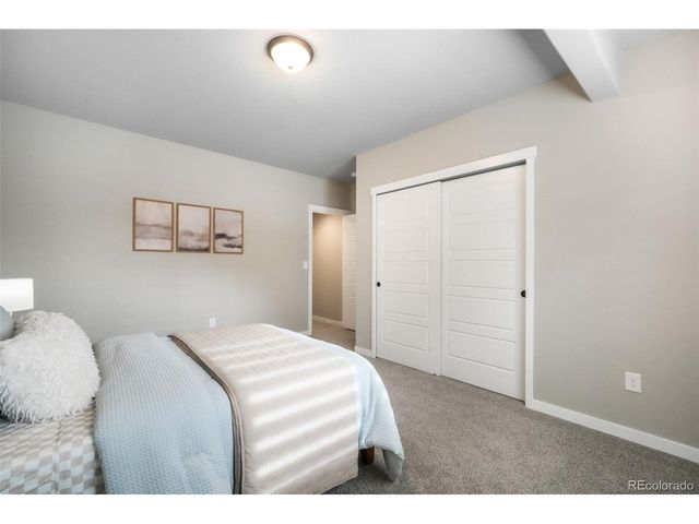 2573 Lakes Edge Dr, Monument, CO 80132