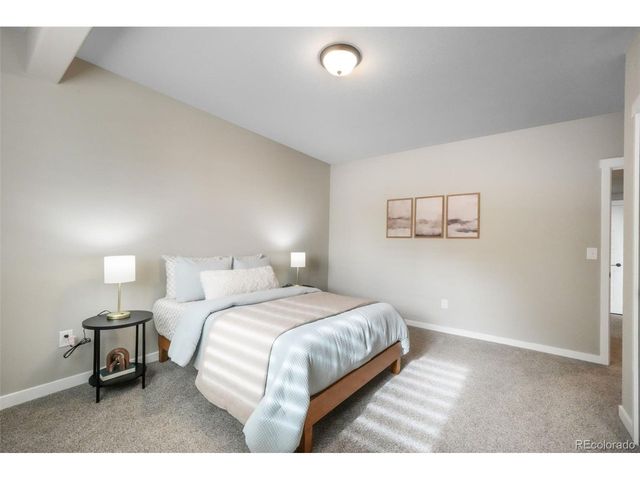 2573 Lakes Edge Dr, Monument, CO 80132