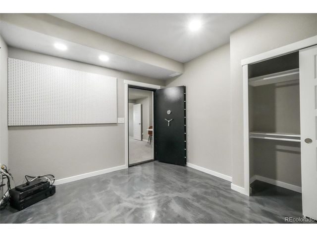 2573 Lakes Edge Dr, Monument, CO 80132