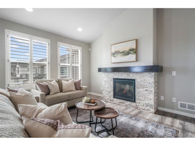 2573 Lakes Edge Dr, Monument, CO 80132