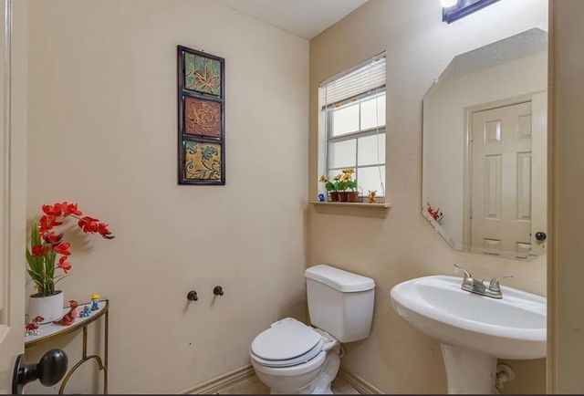 3900 Fernando Drive, Fort Worth, TX 76040