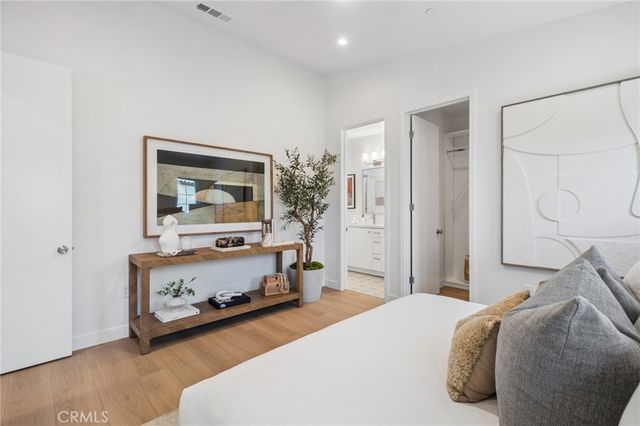 374 Hamilton Street A101, Costa Mesa, CA 92627