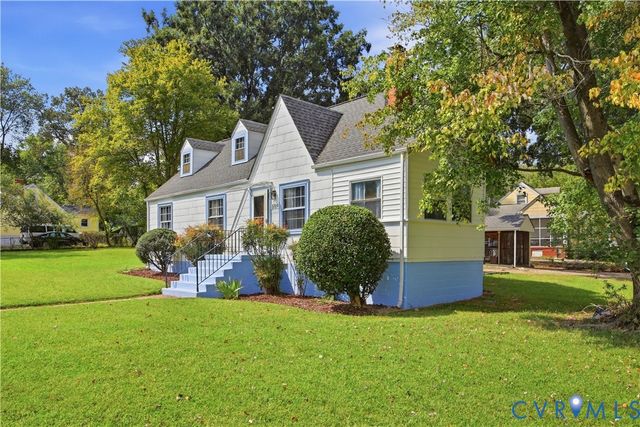 3200 Manorcrest Rd, Richmond, VA 23234