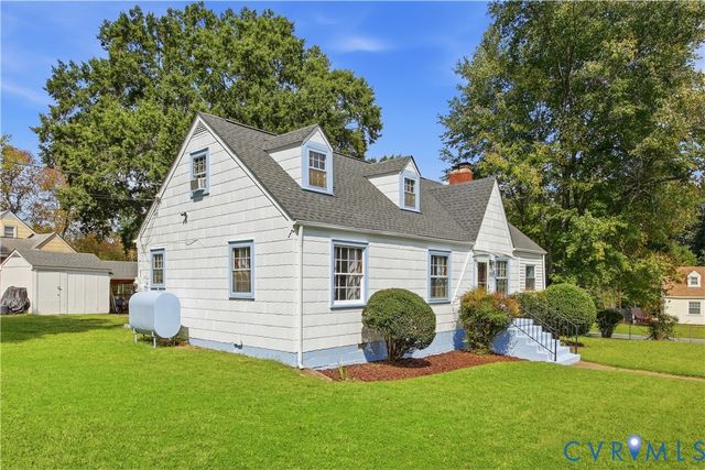 3200 Manorcrest Rd, Richmond, VA 23234