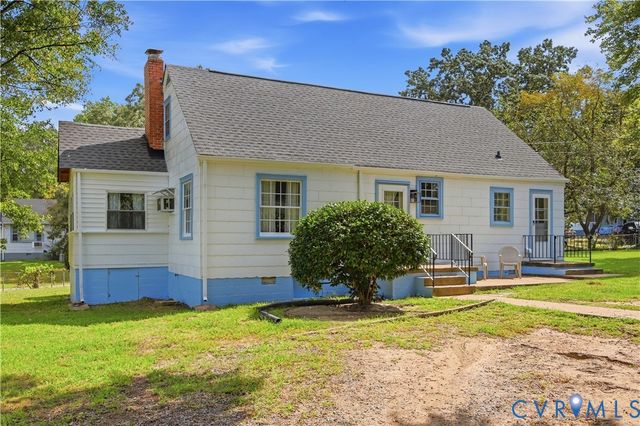 3200 Manorcrest Rd, Richmond, VA 23234