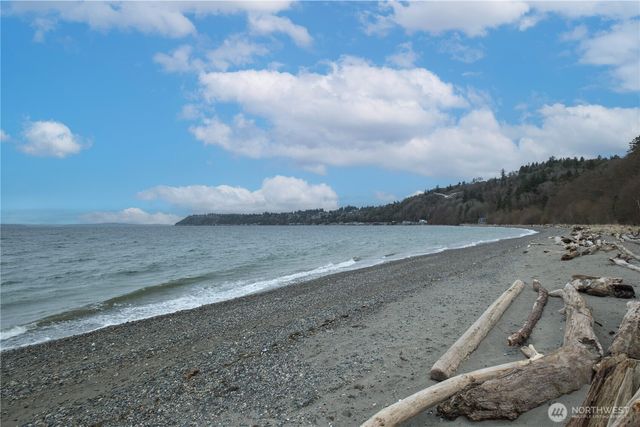 1123 SW 144 Street, Burien, WA 98166