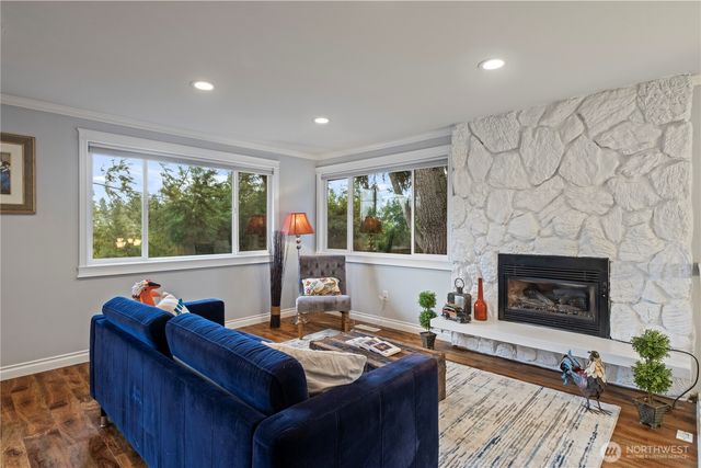 1123 SW 144 Street, Burien, WA 98166