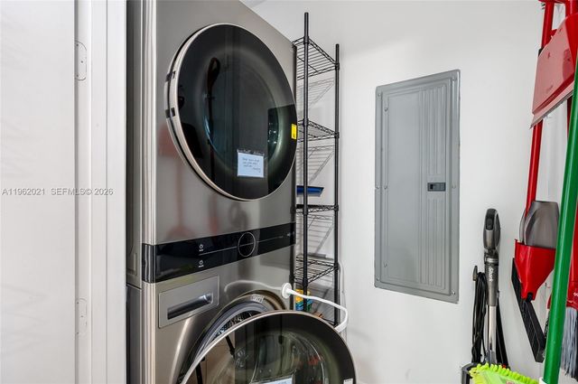 15901 Collins Ave 2303, Sunny Isles Beach, FL 33160