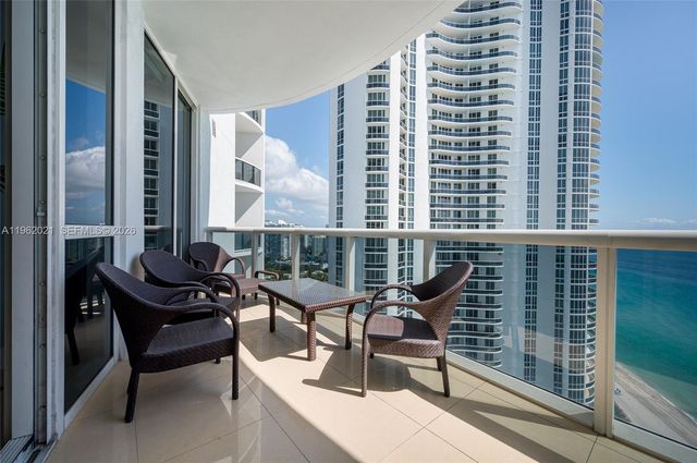 15901 Collins Ave 2303, Sunny Isles Beach, FL 33160