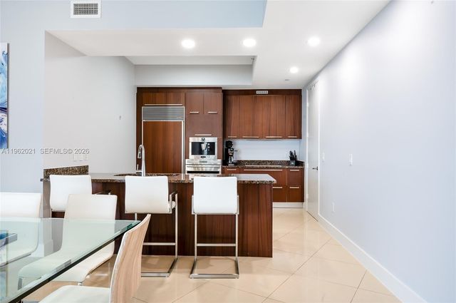 15901 Collins Ave 2303, Sunny Isles Beach, FL 33160