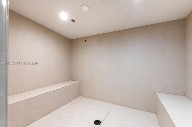 15901 Collins Ave 2303, Sunny Isles Beach, FL 33160