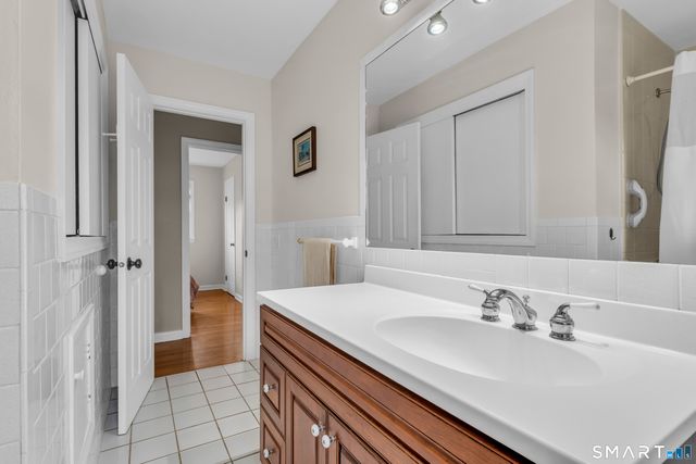 82 Raymond Road, Guilford, CT 06437