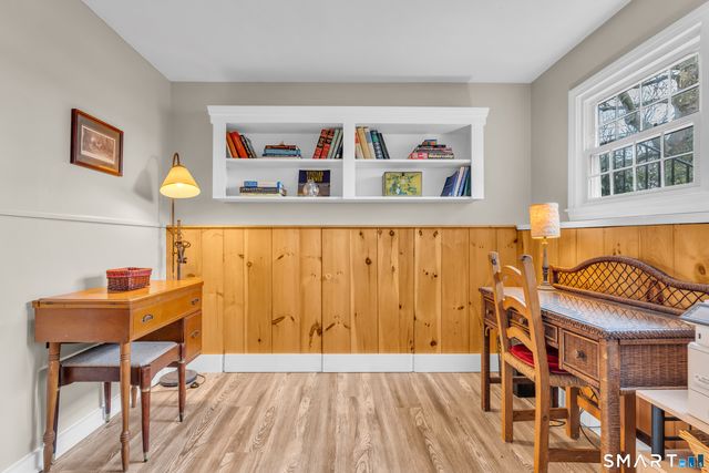 82 Raymond Road, Guilford, CT 06437