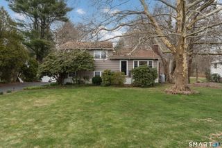 82 Raymond Road, Guilford, CT 06437