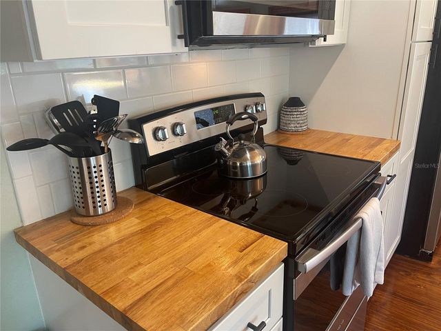 2703 N 9TH STREET, Tampa, FL 33605