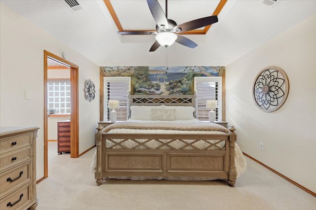 707 Glenn Drive, Euless, TX 76039