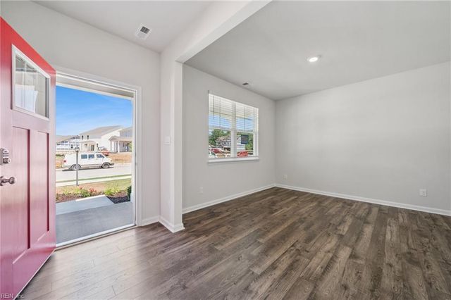 5116 Duxbury RD, Suffolk, VA 23435