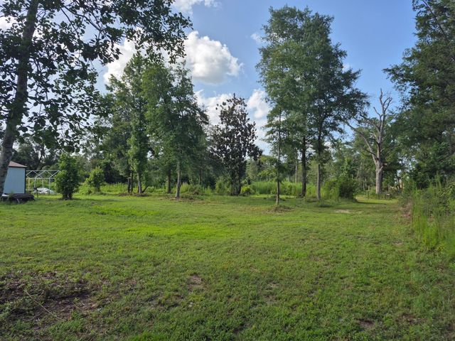 1720 County Road 1550, Warren, TX 77664