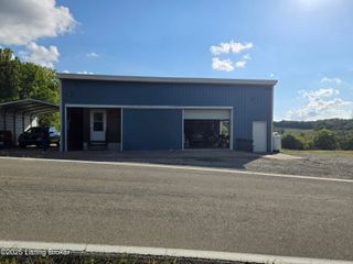 1535 Bowman Ln, Taylorsville, KY 40071