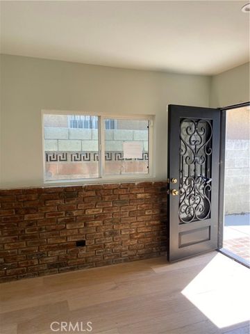 1447 W 47th Street, Los Angeles, CA 90062