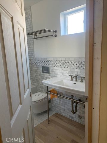 1447 W 47th Street, Los Angeles, CA 90062