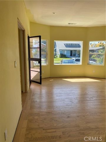 1447 W 47th Street, Los Angeles, CA 90062