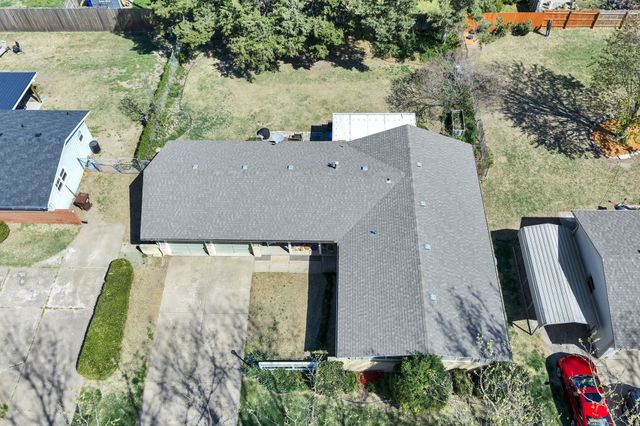 4102 W 17th St N, Wichita, KS 67212