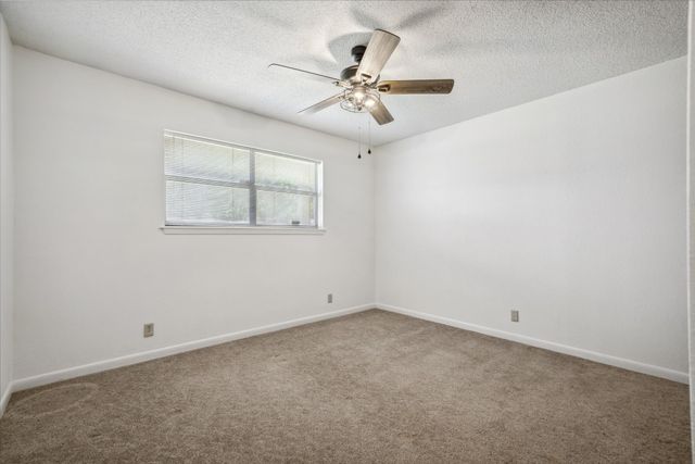 310 Mount Sylvan Street, Lindale, TX 75771