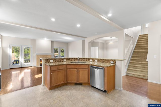 5255 Patrick Ln NE, Keizer, OR 97303