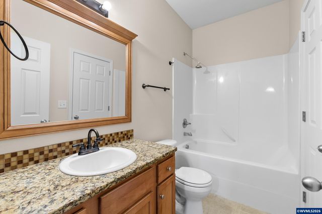 5255 Patrick Ln NE, Keizer, OR 97303