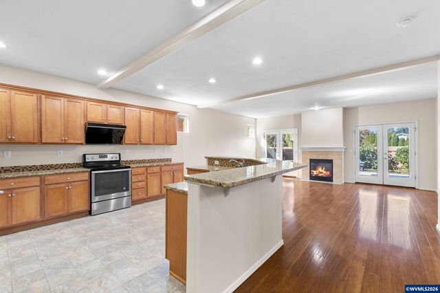 5255 Patrick Ln NE, Keizer, OR 97303