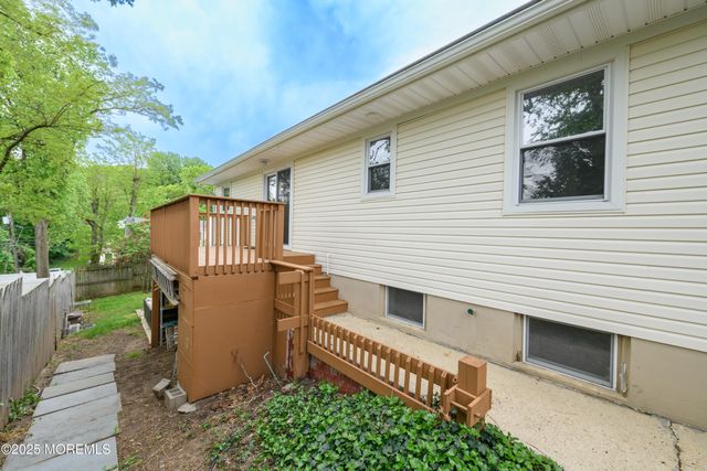 2 William Street A Upper, Highlands, NJ 07732