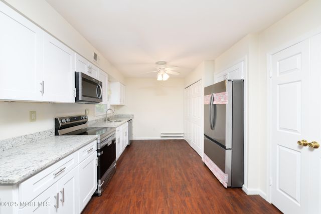 2 William Street A Upper, Highlands, NJ 07732