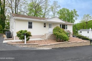 2 William Street A Upper, Highlands, NJ 07732